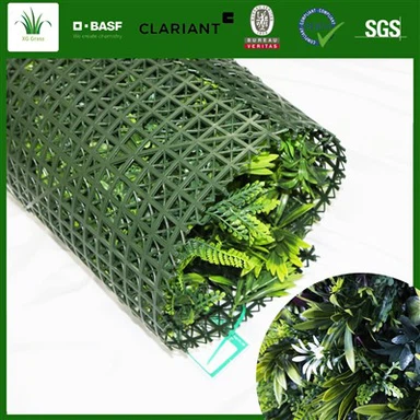 Wewnętrzna ściana z liśćmi